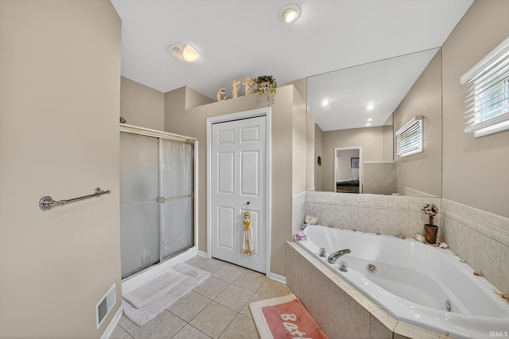 51263 Leeward Point Granger IN 46530