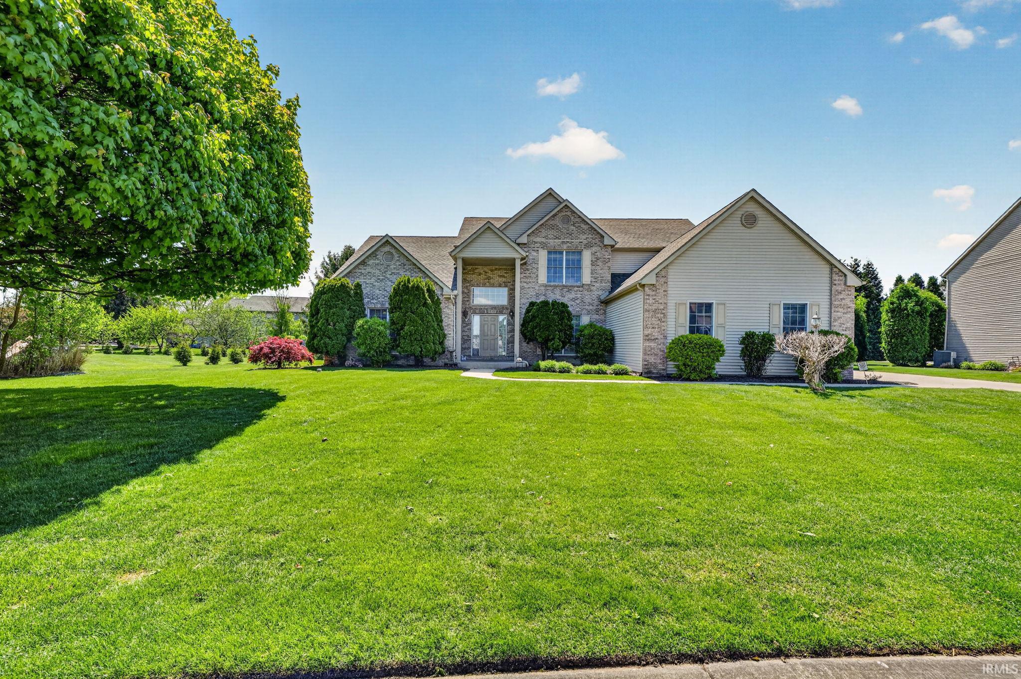 51263 Leeward Point Granger IN 46530