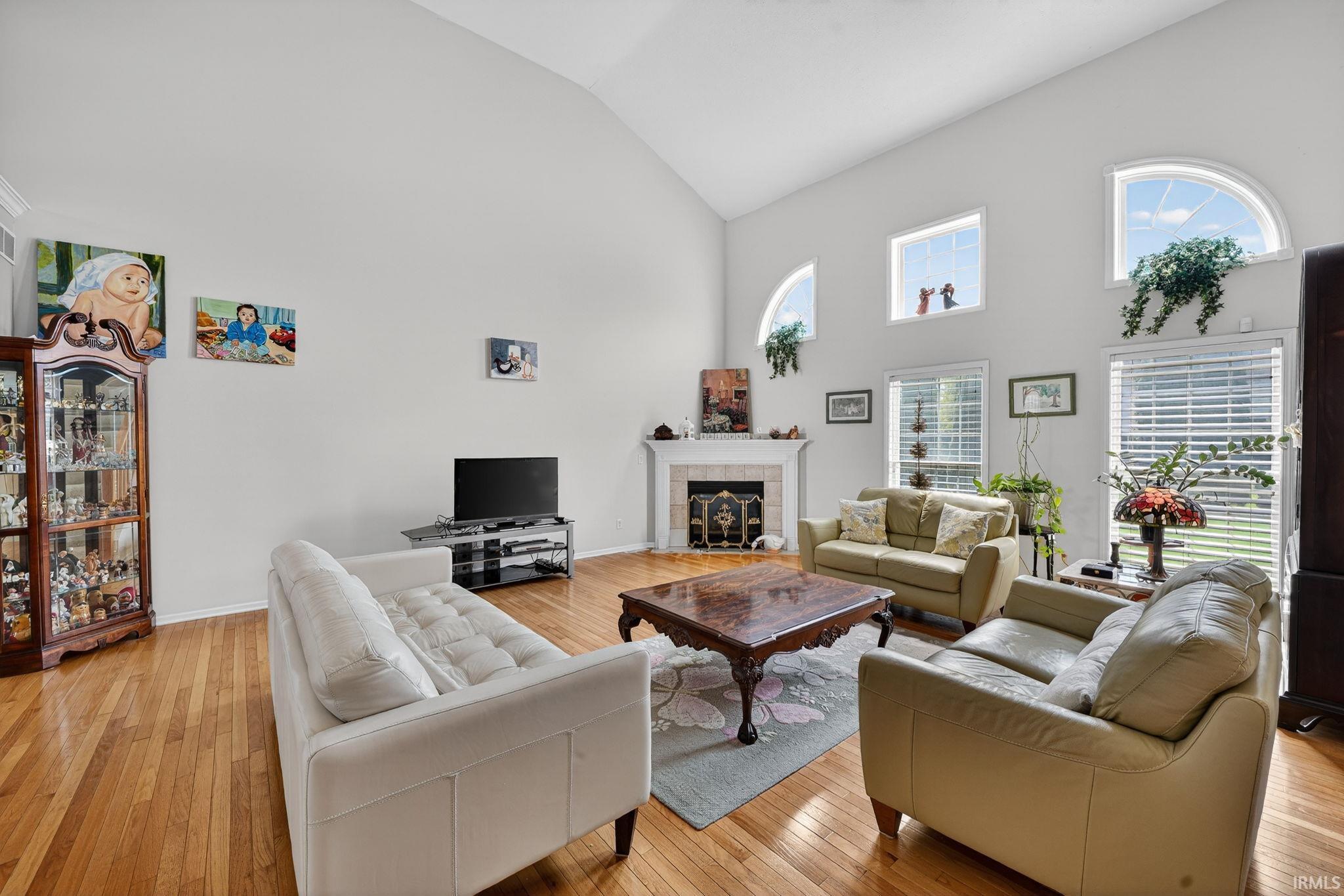 51263 Leeward Point Granger IN 46530