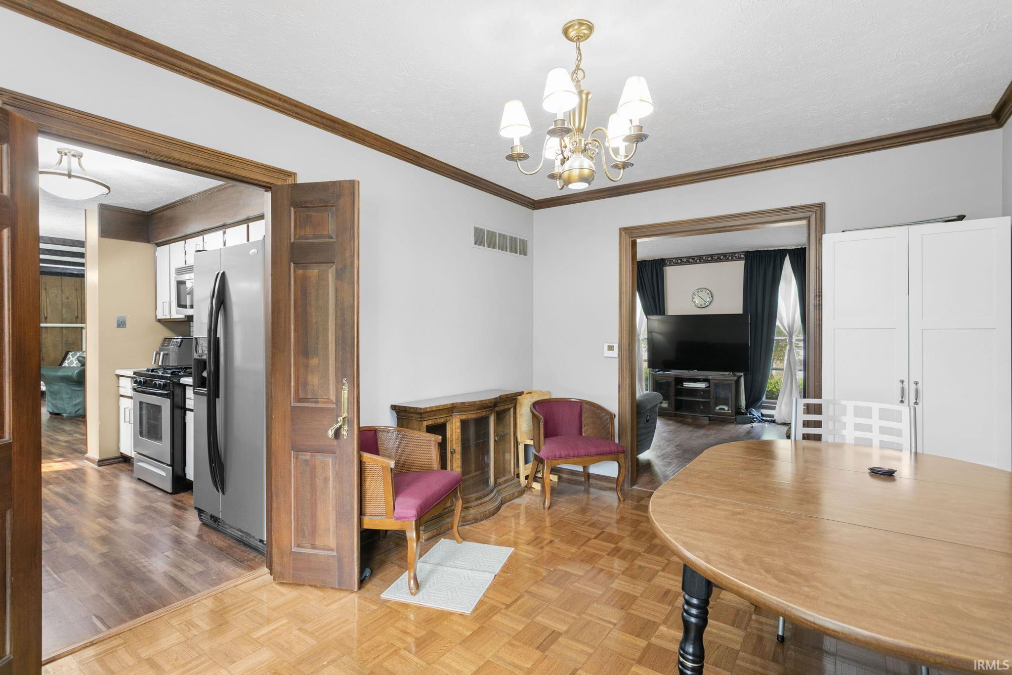 2926 Brooktree Court Elkhart IN 46514