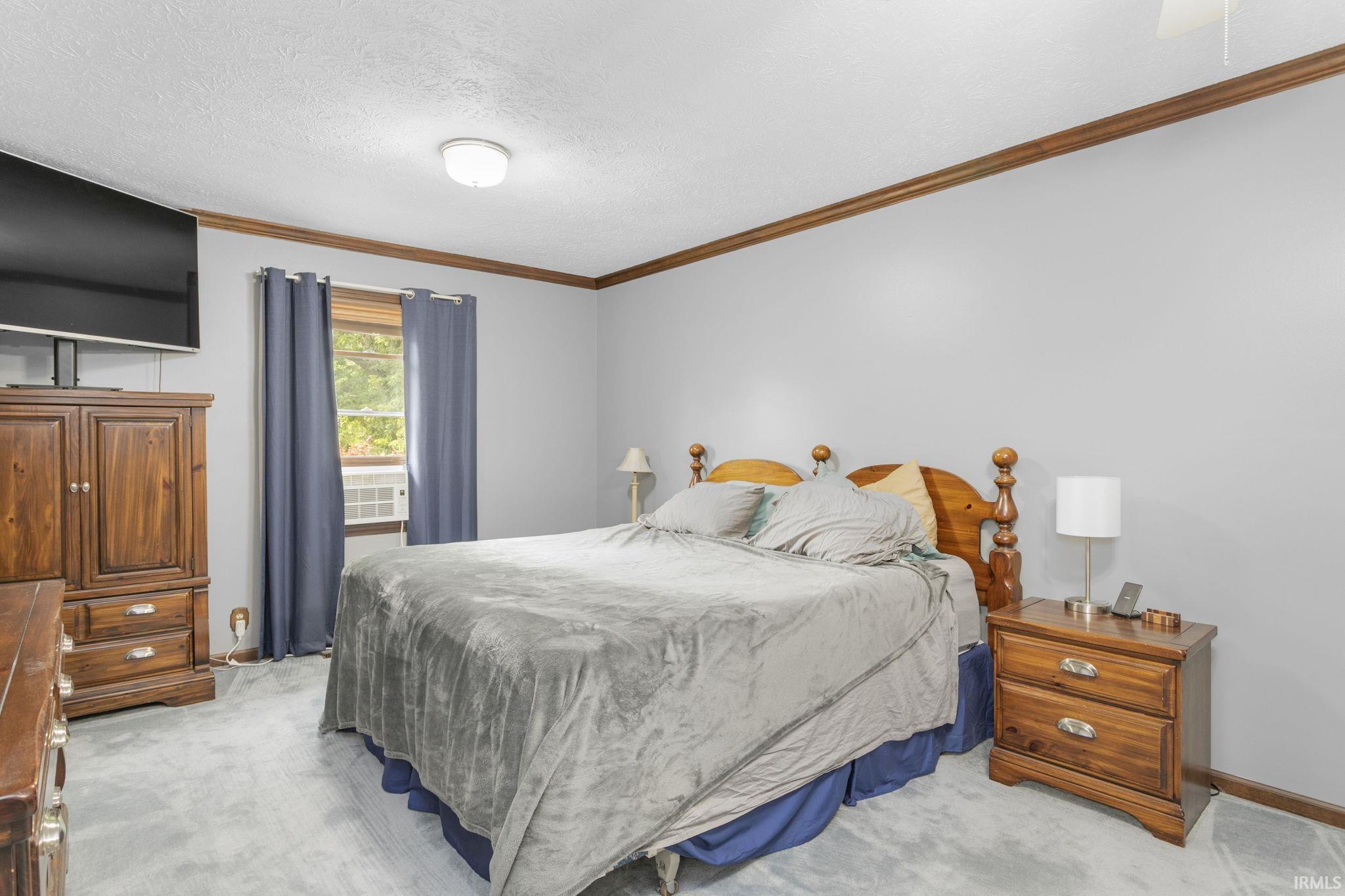 2926 Brooktree Court Elkhart IN 46514