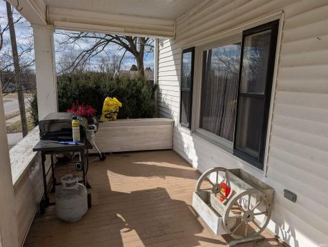 620 W 3rd Street Bicknell IN 47512