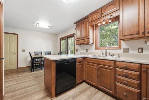11033 Johnson Road Fort Wayne IN 46818