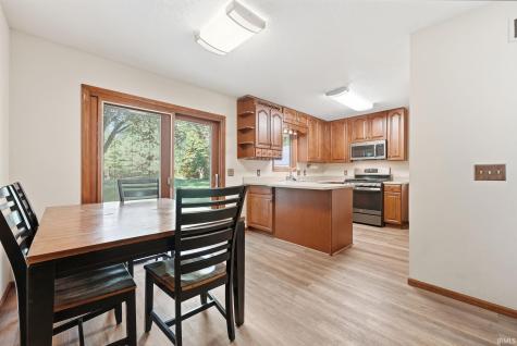 11033 Johnson Road Fort Wayne IN 46818