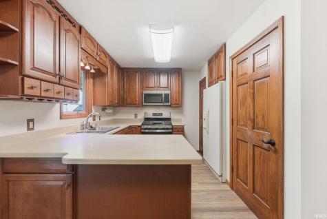 11033 Johnson Road Fort Wayne IN 46818