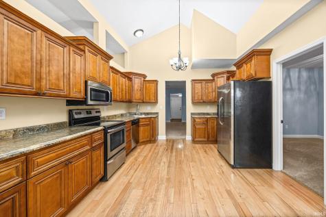 610 S Wood Street Brookston IN 47923