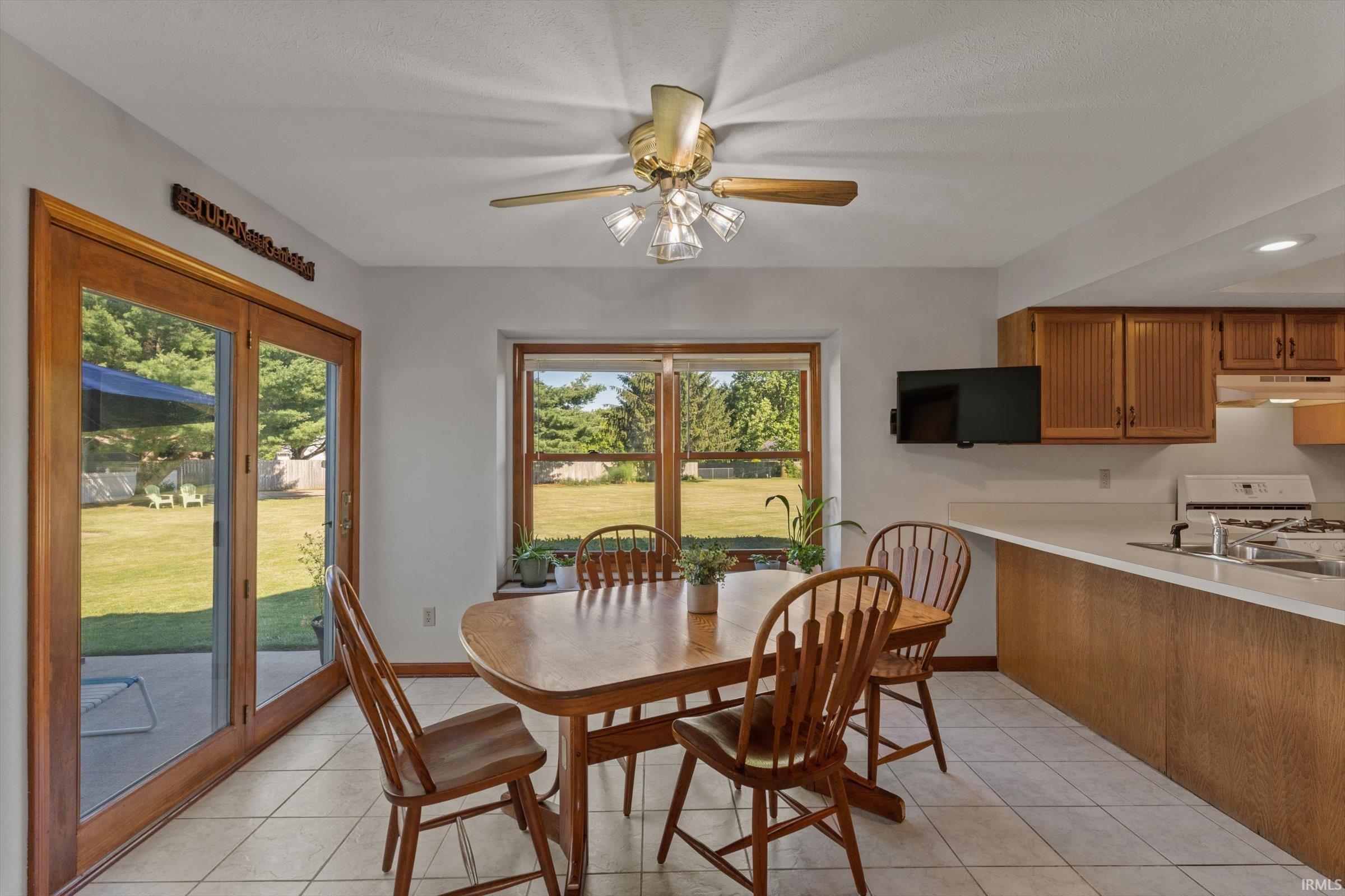 10538 E Brookston Drive Osceola IN 46561