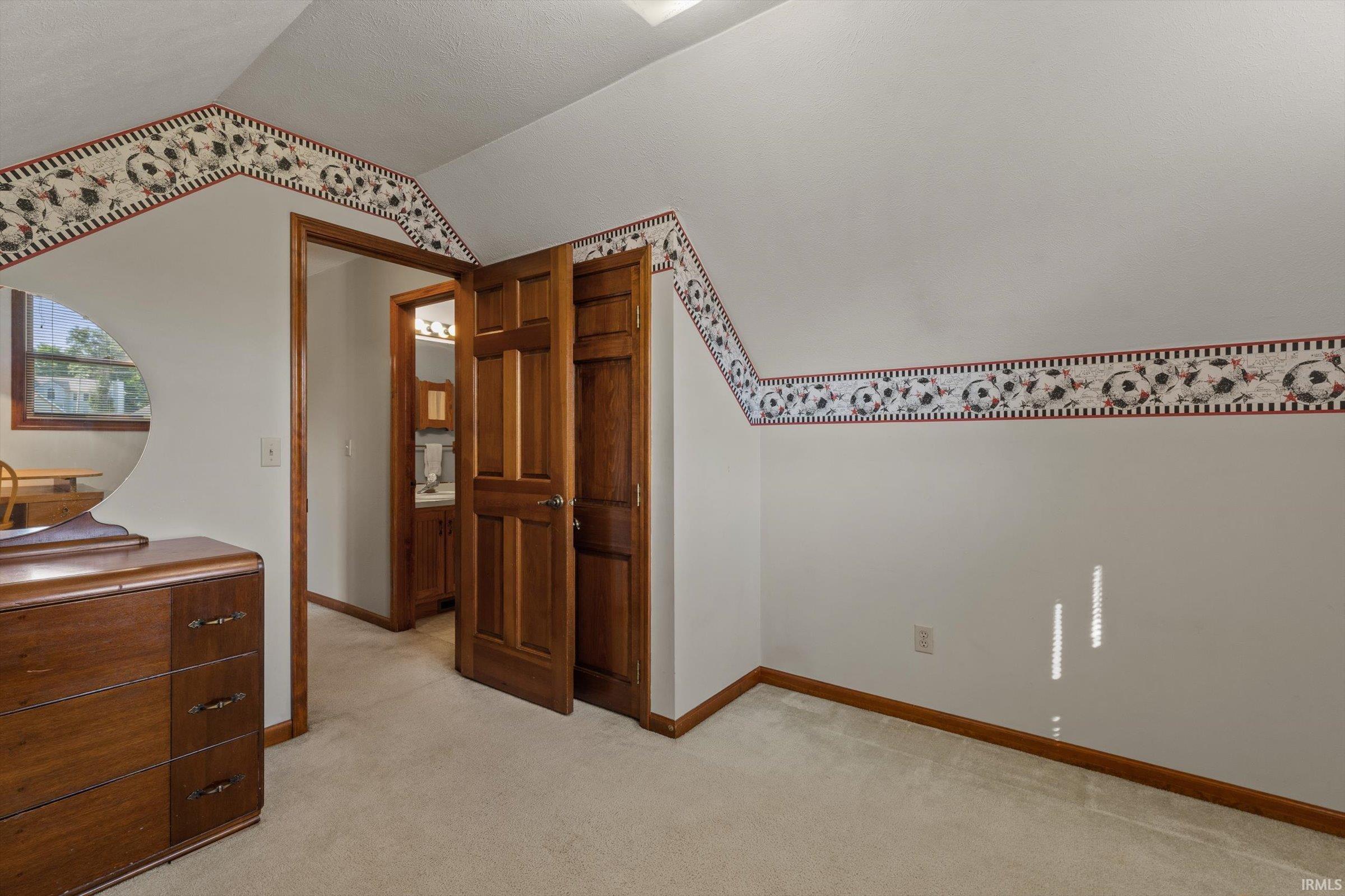 10538 E Brookston Drive Osceola IN 46561