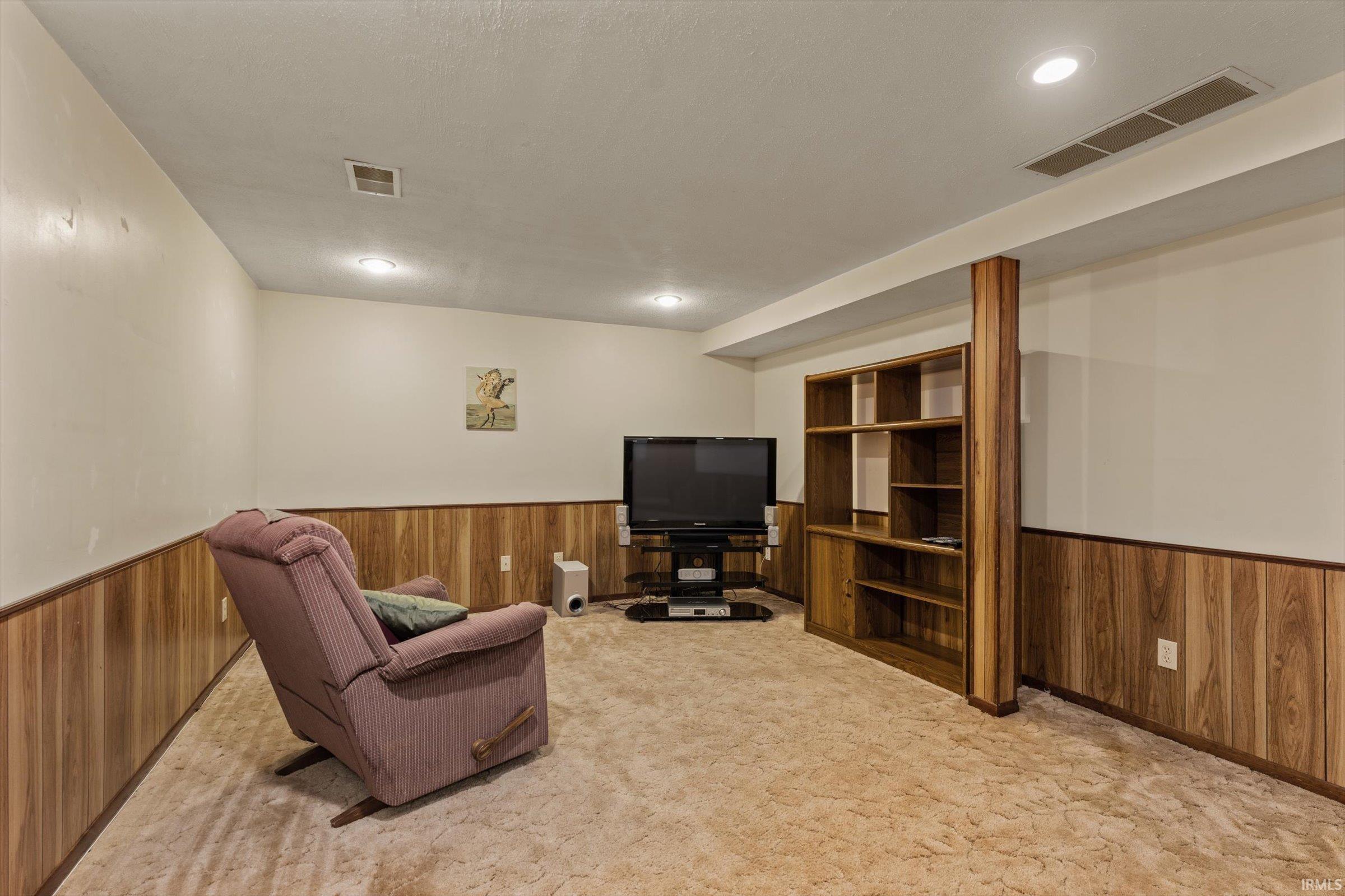 10538 E Brookston Drive Osceola IN 46561
