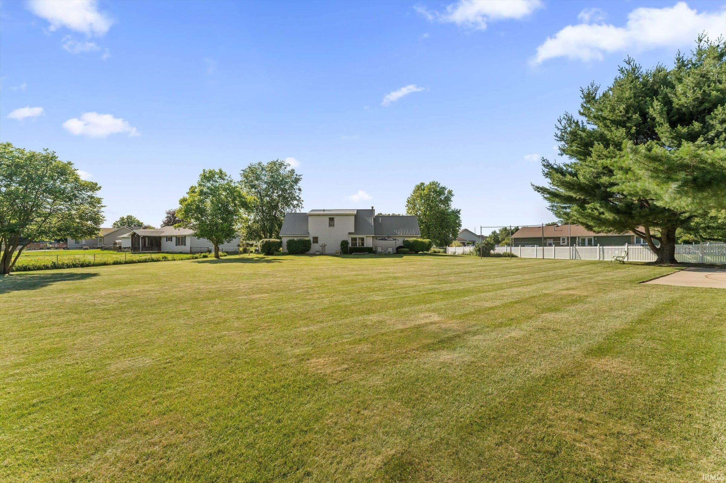 10538 E Brookston Drive Osceola IN 46561