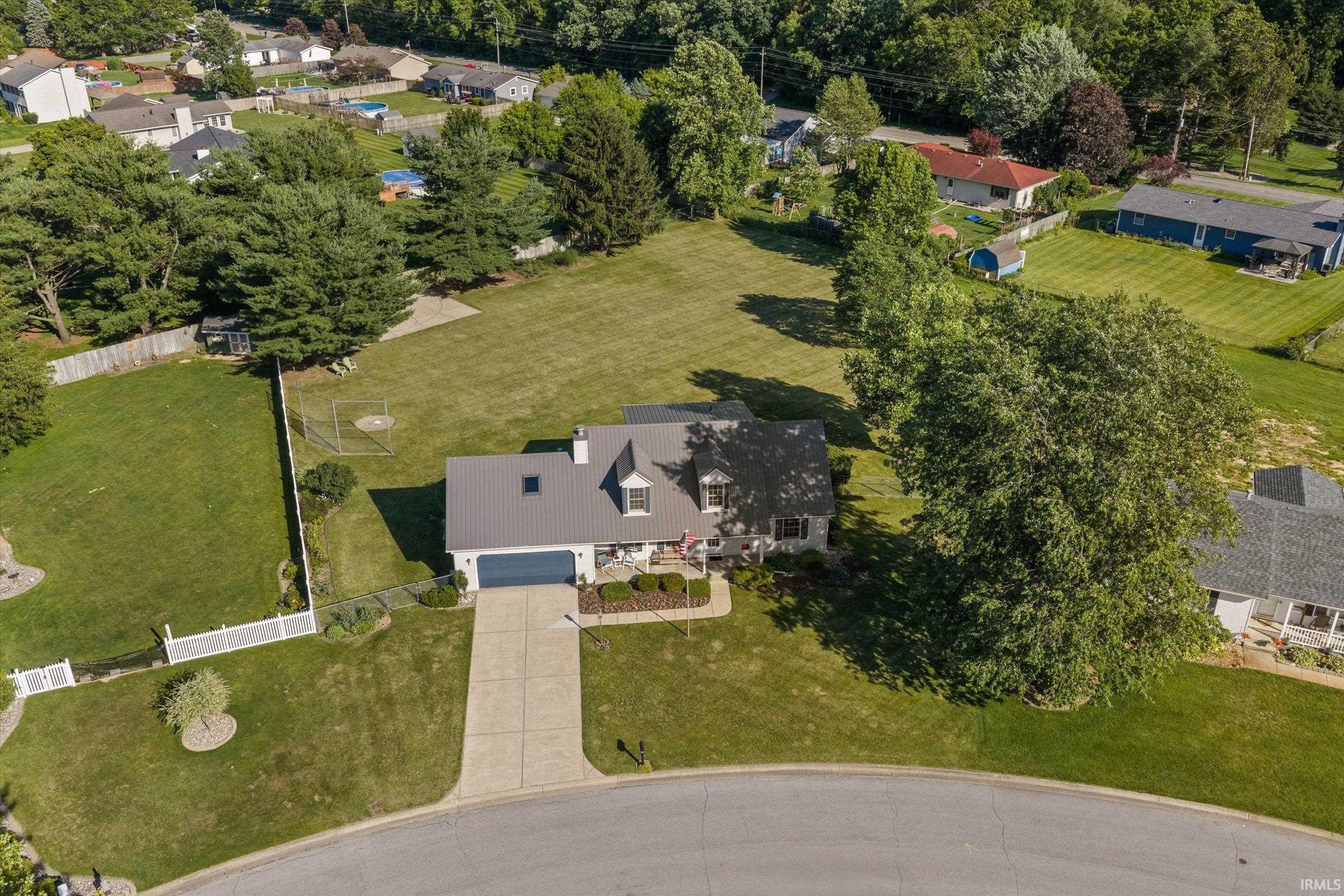 10538 E Brookston Drive Osceola IN 46561