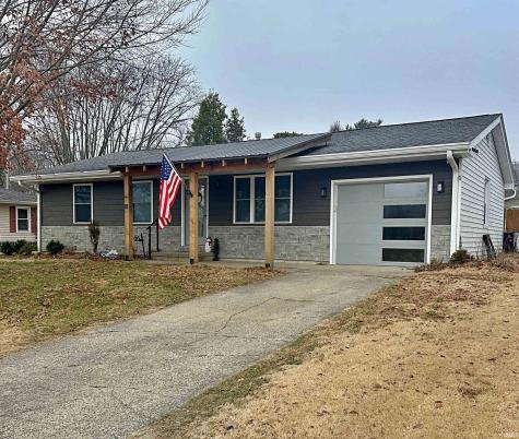 18 Lynwood Drive Washington IN 47501