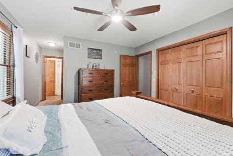 255 Lane 201 Lake Minifenokee Lane Fremont IN 46737