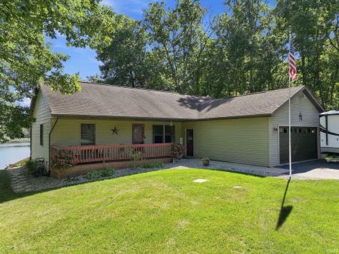 255 Lane 201 Lake Minifenokee Lane Fremont IN 46737
