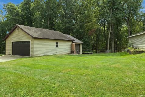 255 Lane 201 Lake Minifenokee Lane Fremont IN 46737
