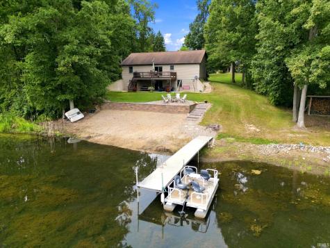 255 Lane 201 Lake Minifenokee Lane Fremont IN 46737