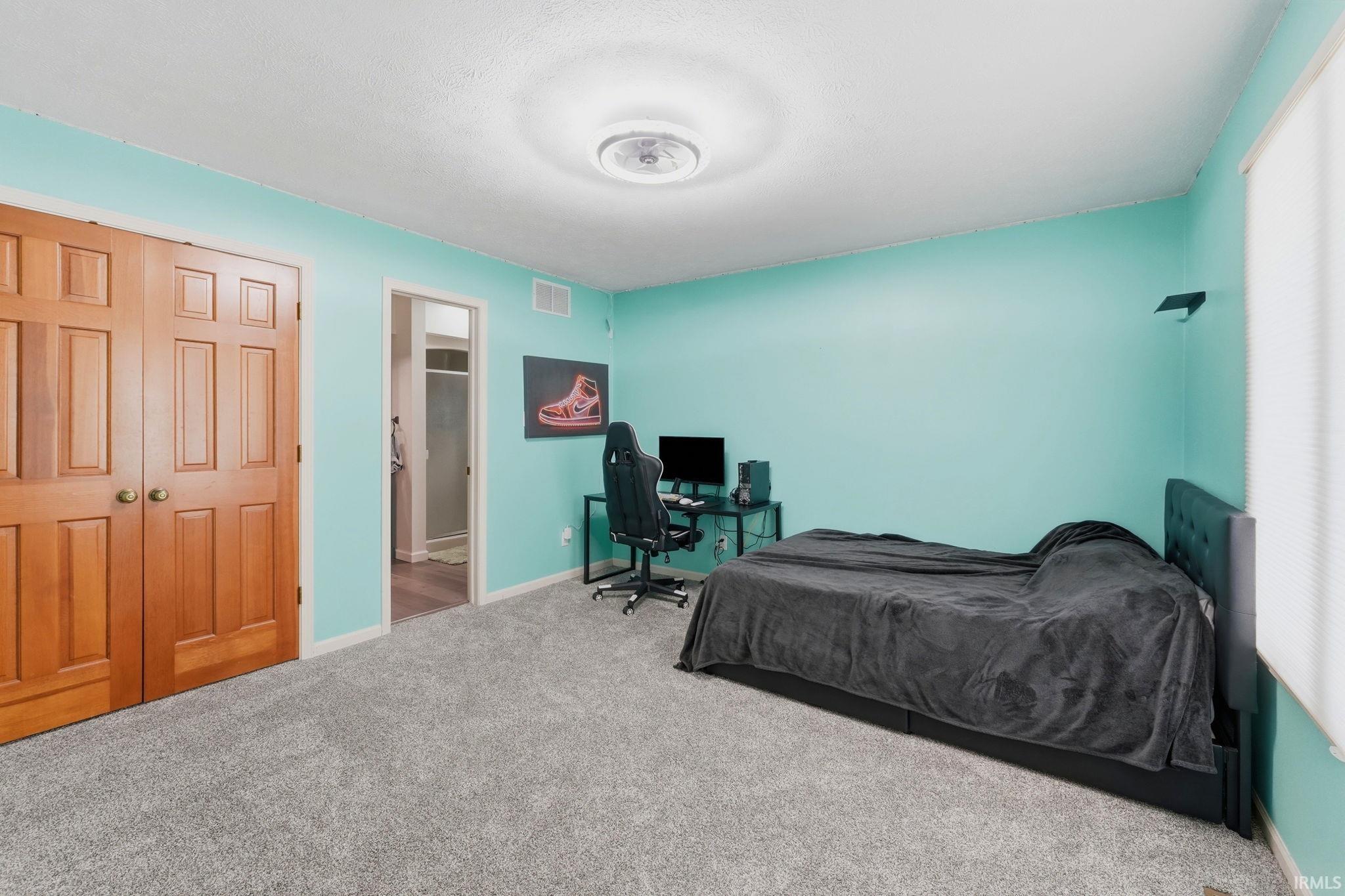 534 Crestlane Drive Warsaw IN 46580