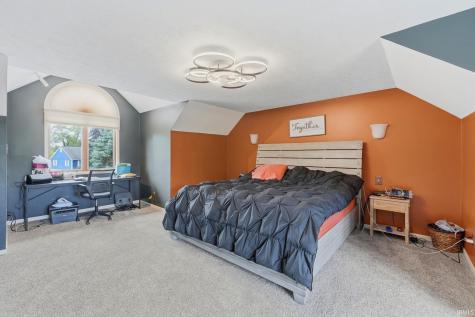 534 Crestlane Drive Warsaw IN 46580