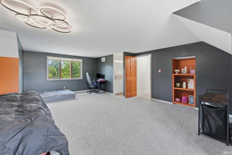 534 Crestlane Drive Warsaw IN 46580