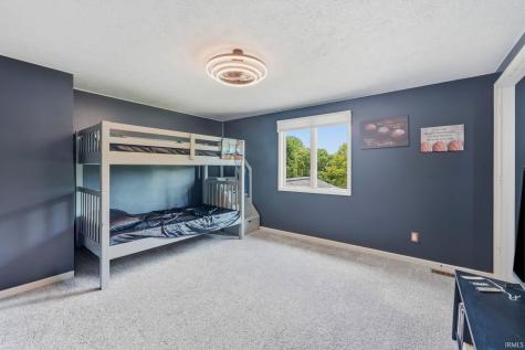 534 Crestlane Drive Warsaw IN 46580