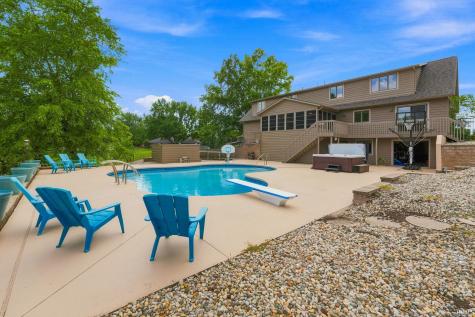 534 Crestlane Drive Warsaw IN 46580