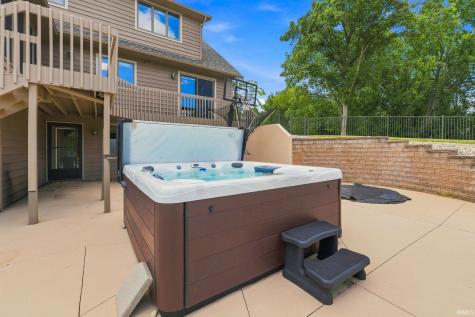 534 Crestlane Drive Warsaw IN 46580