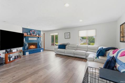 534 Crestlane Drive Warsaw IN 46580