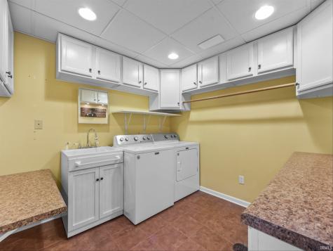 4377 W Silverthorne Street Bloomington IN 47404