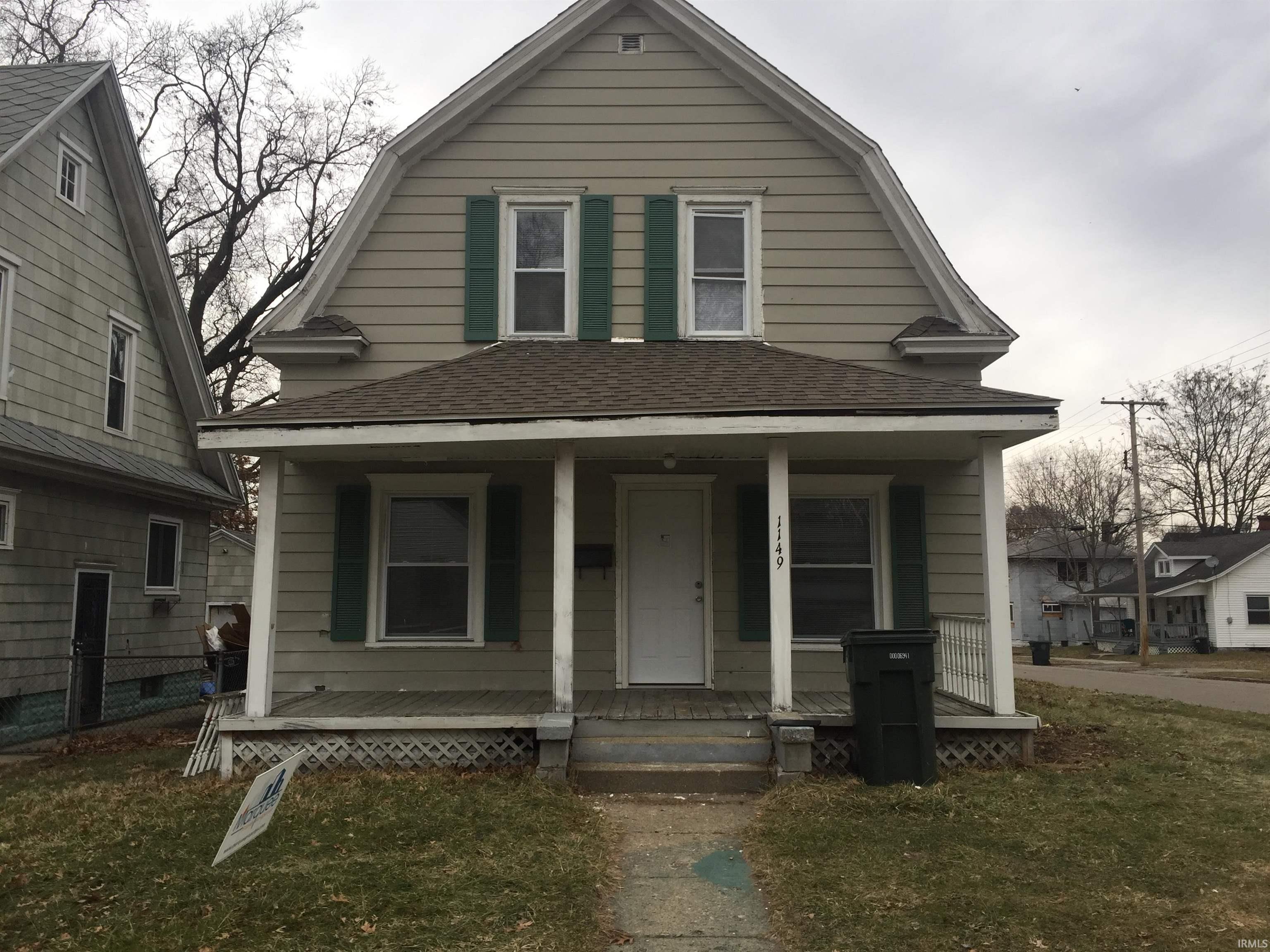 1149 E Indiana Avenue South Bend IN 46613