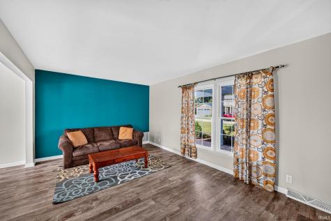 1352 Roelke Drive South Bend IN 46614