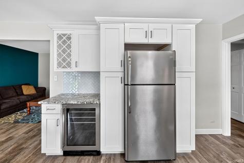 1352 Roelke Drive South Bend IN 46614