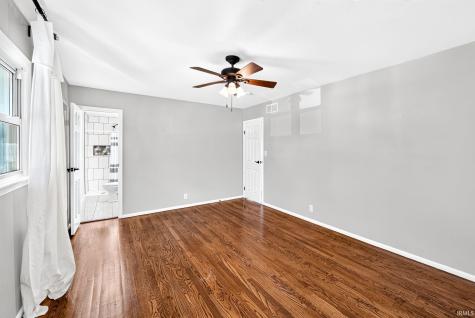 1352 Roelke Drive South Bend IN 46614