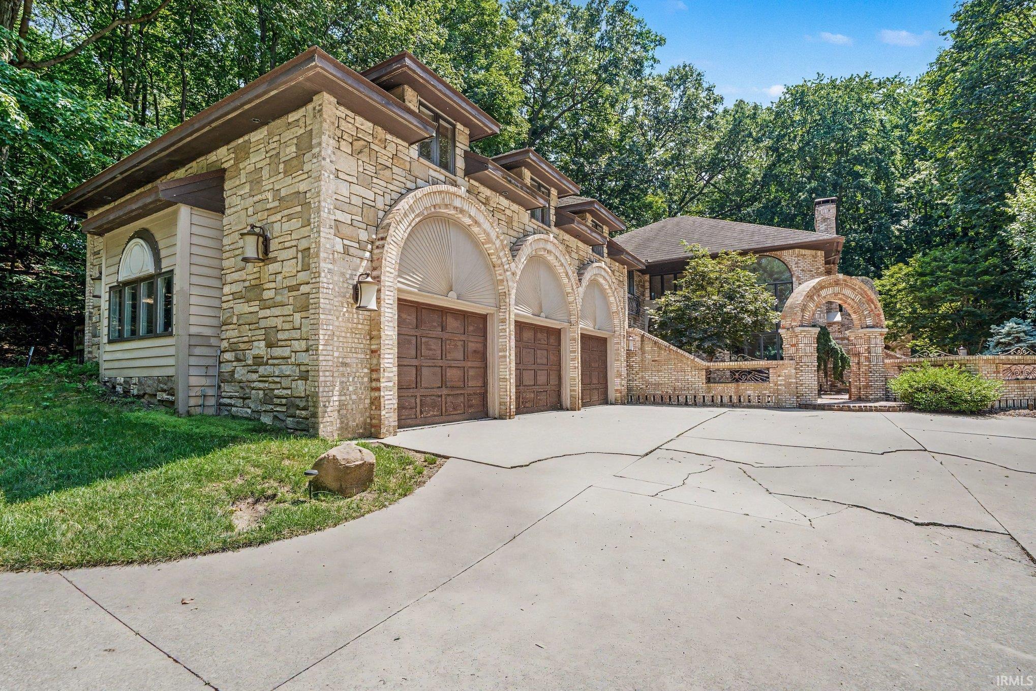 19710 Amberwood Drive Bristol IN 46507