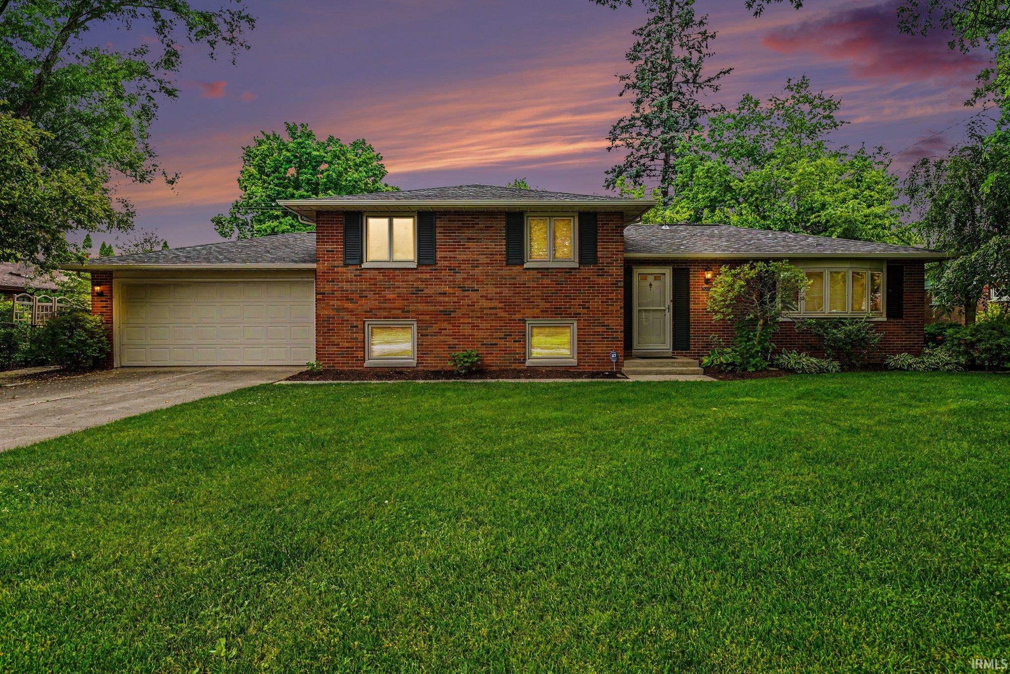 2009 Scottswood Circle South Bend IN 46617