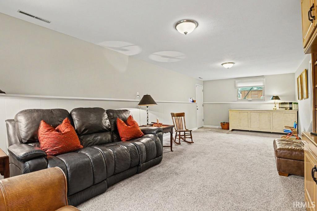 2009 Scottswood Circle South Bend IN 46617
