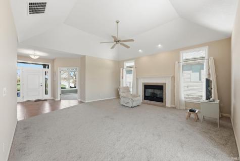 8518 Valencia Place Fort Wayne IN 46835
