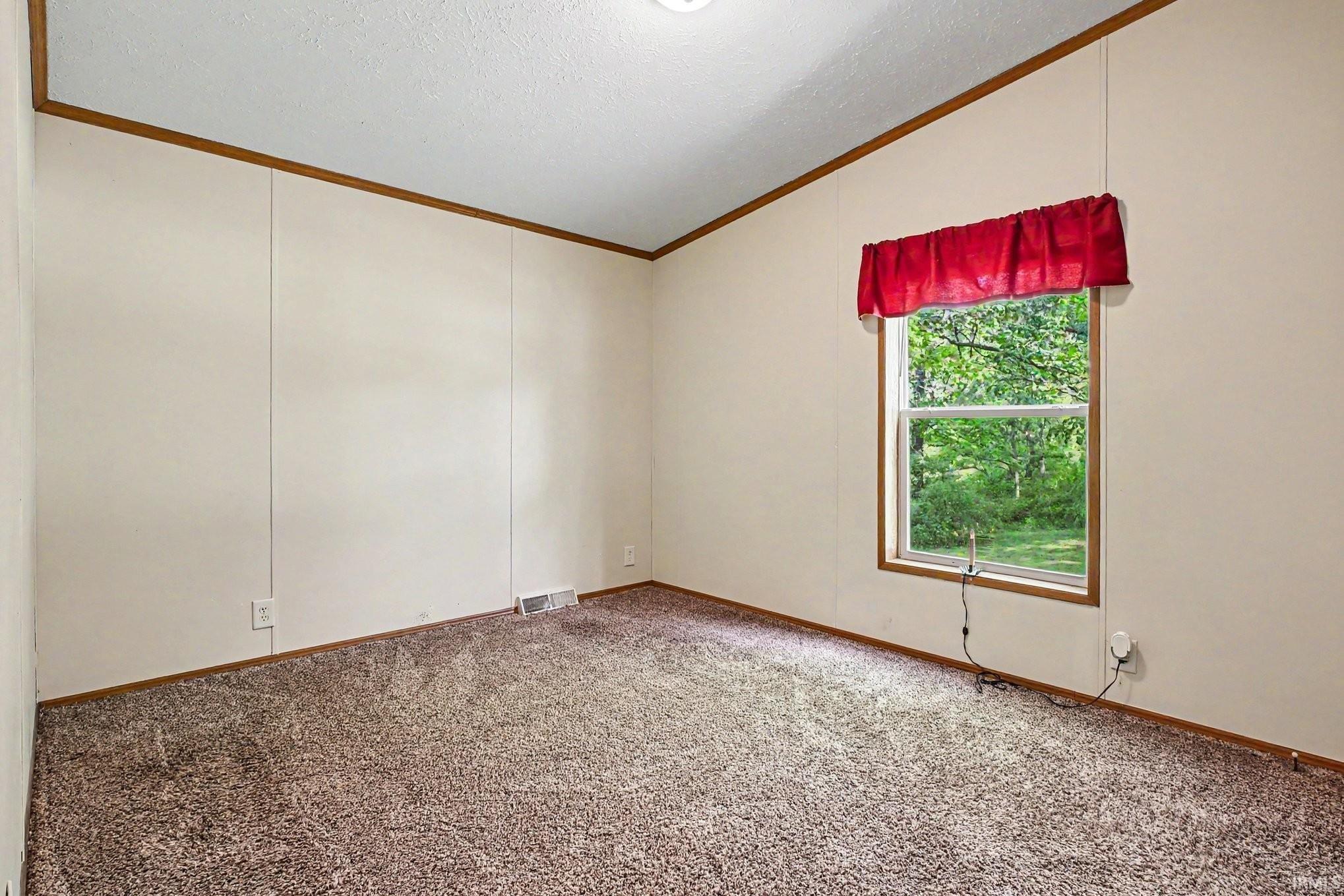 5200 W Lakeview Park Dr Drive Warsaw IN 46580