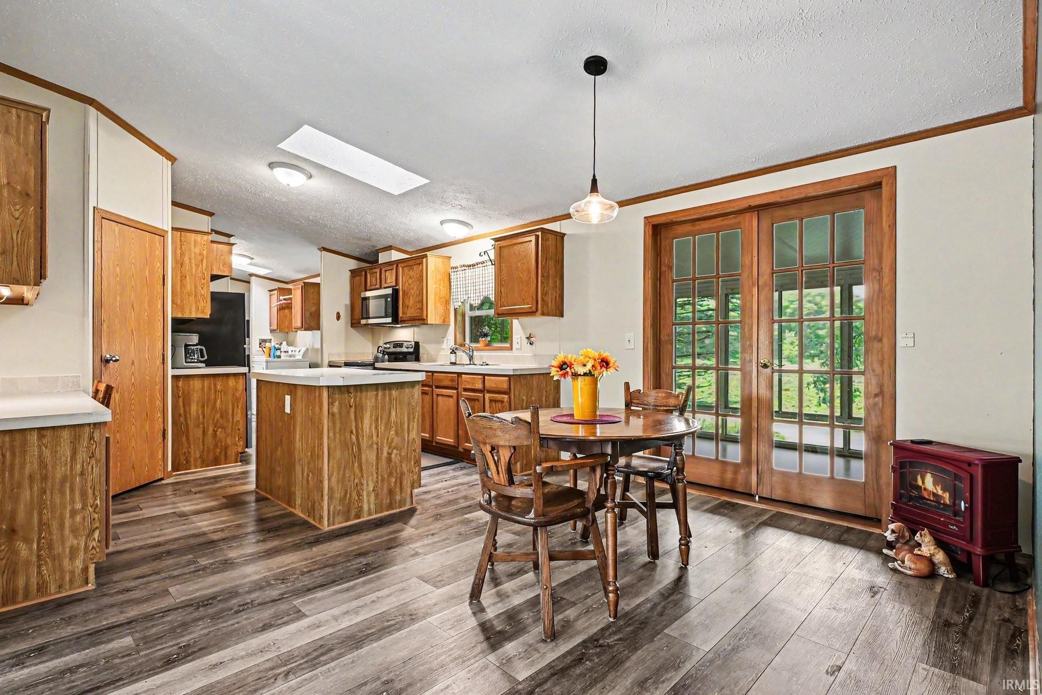 5200 W Lakeview Park Dr Drive Warsaw IN 46580