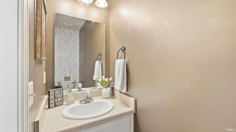 12303 Cliff View Court Fort Wayne IN 46818
