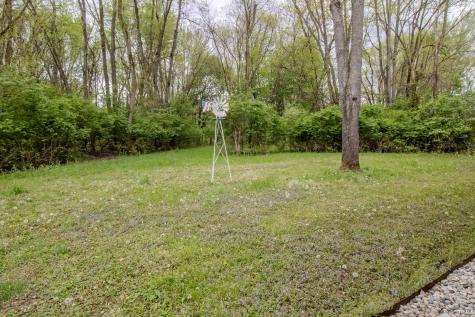 118 E Whipple Road Winamac IN 46996