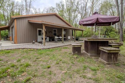 118 E Whipple Road Winamac IN 46996