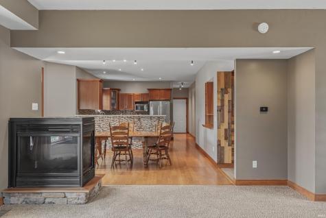 2002 Falcon Ridge Court Fort Wayne IN 46845
