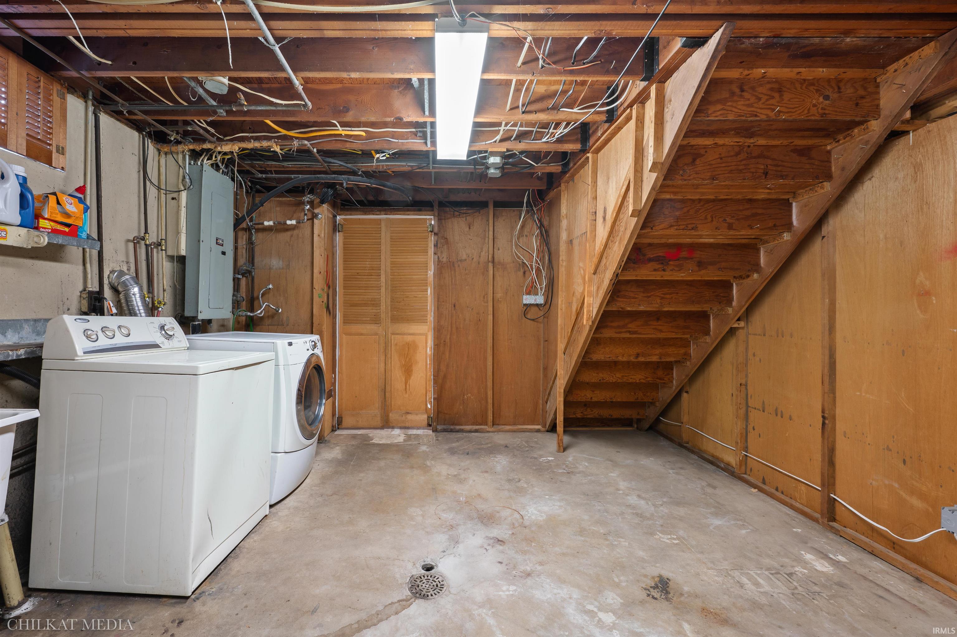 3718 Surrey Lane South Bend IN 46628