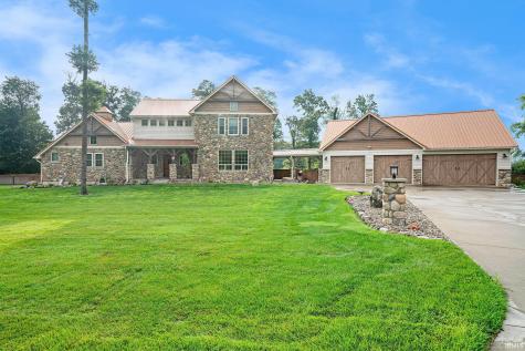 51044 Spotted Eagle Drive Elkhart IN 46514