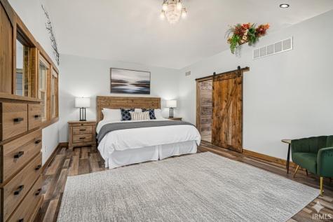 51044 Spotted Eagle Drive Elkhart IN 46514