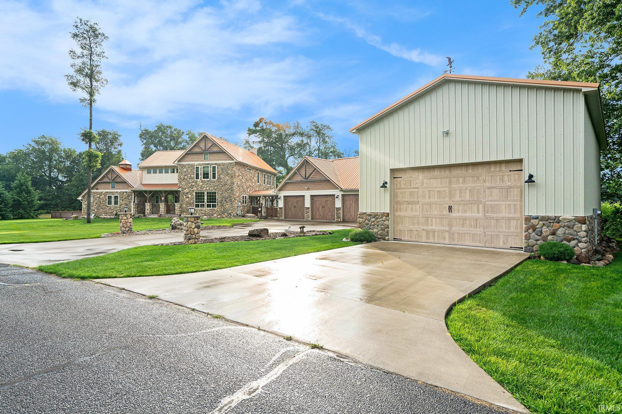 51044 Spotted Eagle Drive Elkhart IN 46514