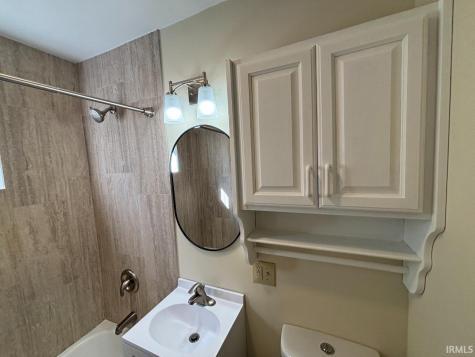 2202 S Pershing Drive Muncie IN 47302
