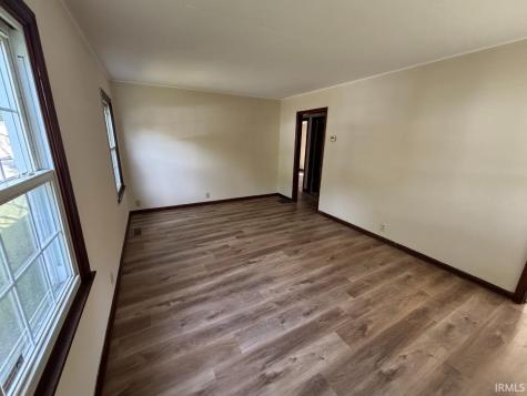 2202 S Pershing Drive Muncie IN 47302