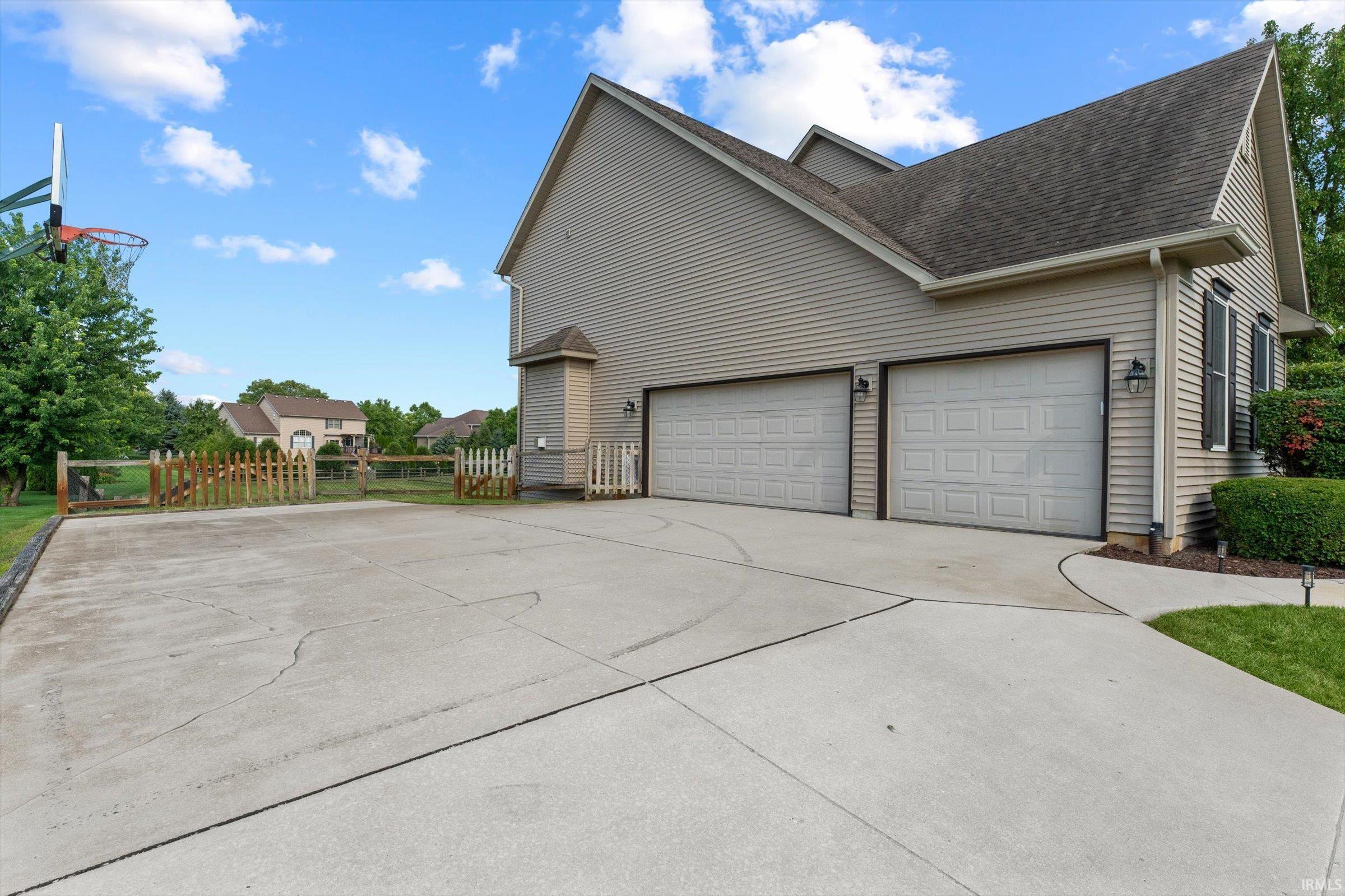 50920 Northbrook Shores Drive Granger IN 46530