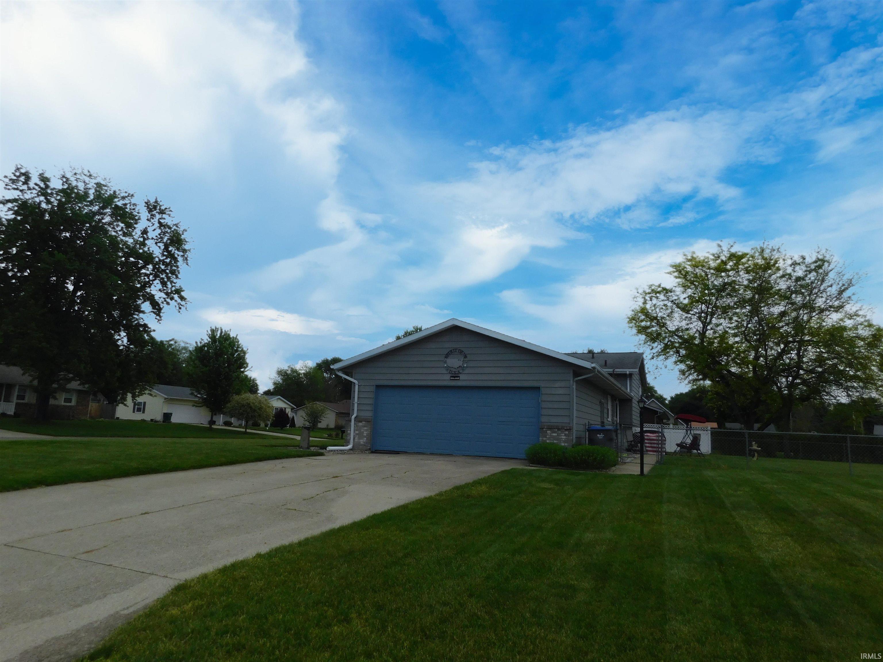 27500 Lamplighter Lane Elkhart IN 46514
